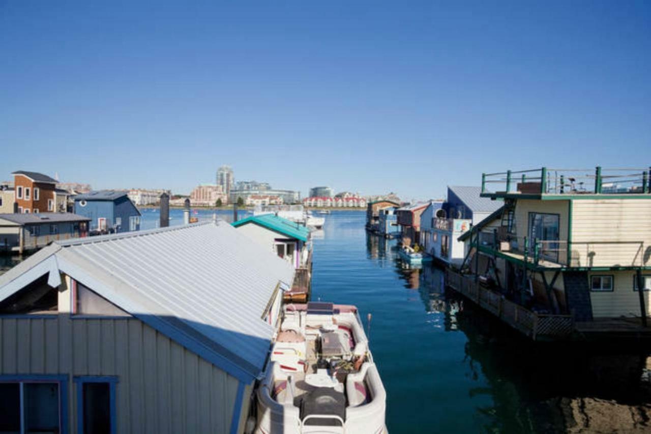 A Float Home B&B In Fisherman'S Wharf Victoria Eksteriør billede